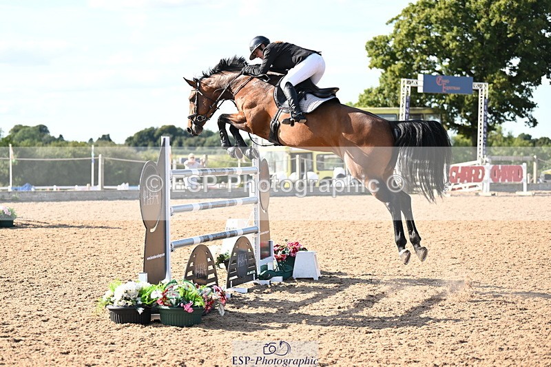 240913A-161355-05188 - Cls 18 National 1.40m Open