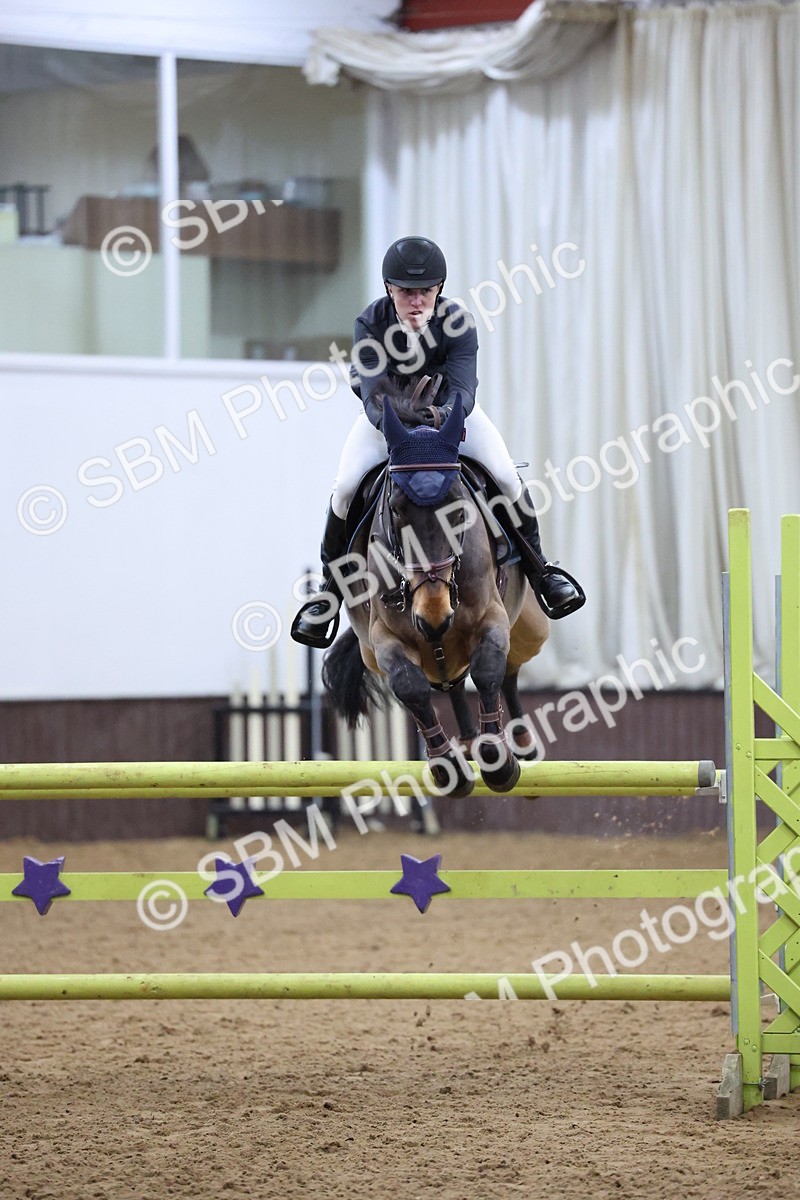 SBM_006524 - Class 23 - Senior Newcomers - 1.10m Open