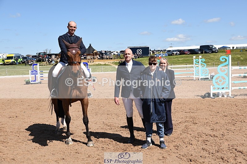 240420A-124942-11098 - Cls 3, 2 Star Small Tour 1.30m