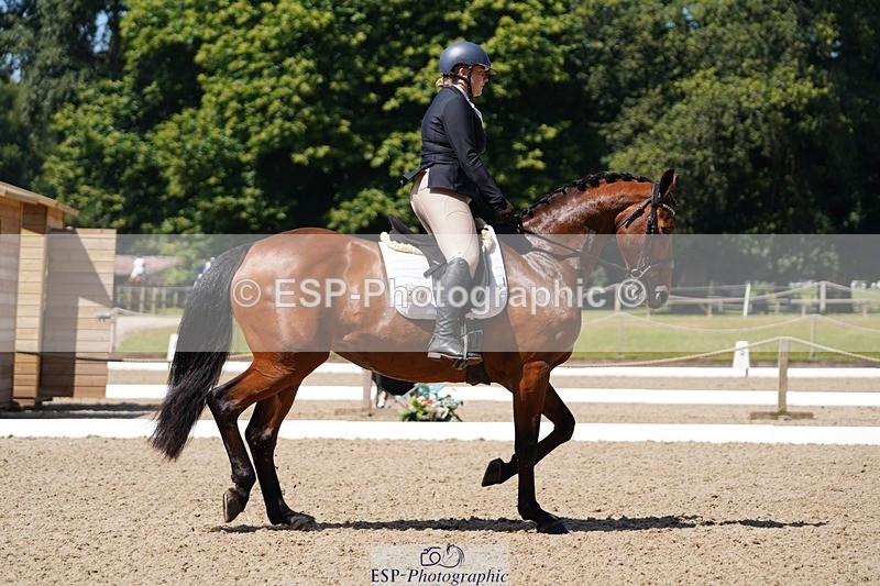 240719-114922-01319 - 279-Philippa_James-Lily_ley