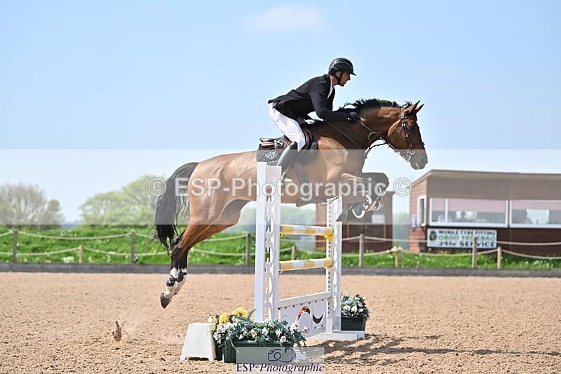 240510A-135641-07325 - Cls 23 Talent Seeker Inc 7yr old 13.15 to 14.10