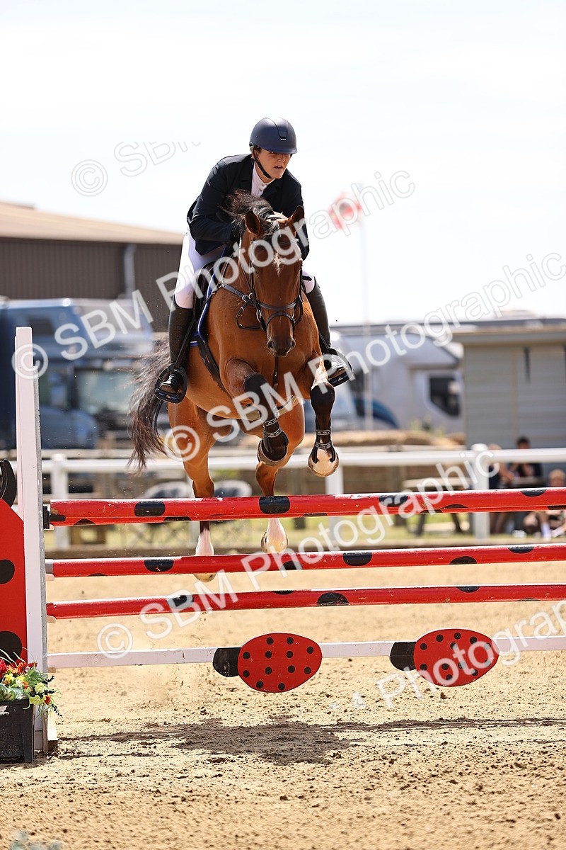 SBM_010343 - Class 9 - Senior Foxhunter - 1.20m Open