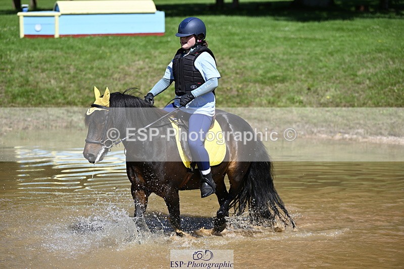 240728B-112115-00923 - Theo's Group XC