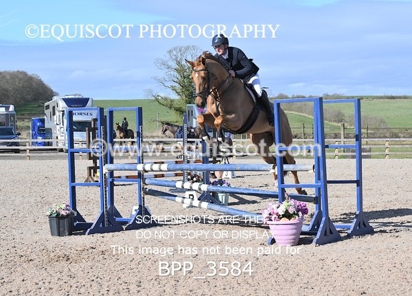 BPP_3584 - CLASS 6 Senior Discovery/ 1m Open