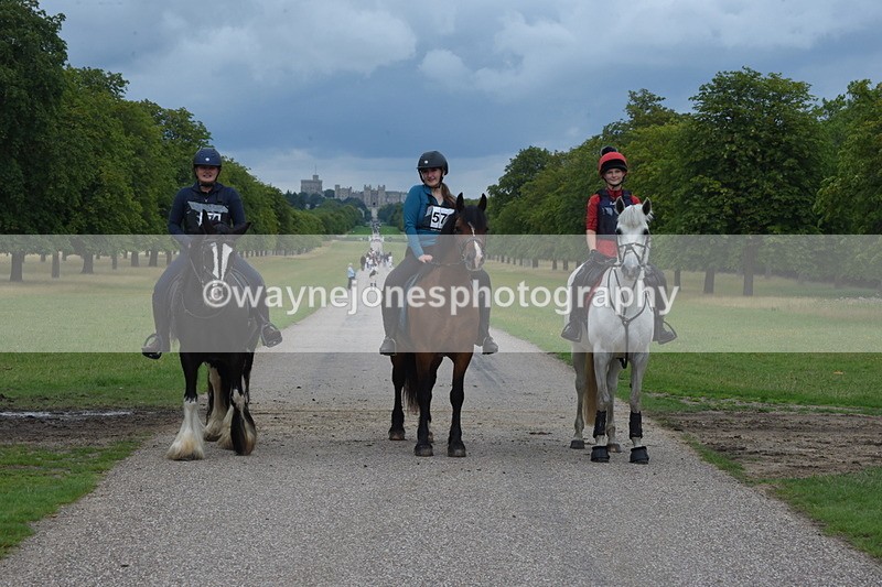 TT3_9422 - Time at Crossing 11:28 to 13:16