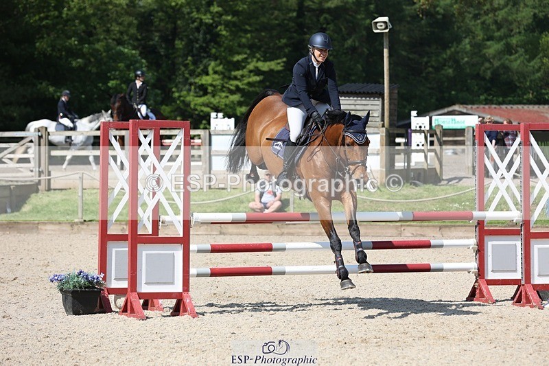 230513-103900-03930 - Cls 18 Snr 1.05m Open