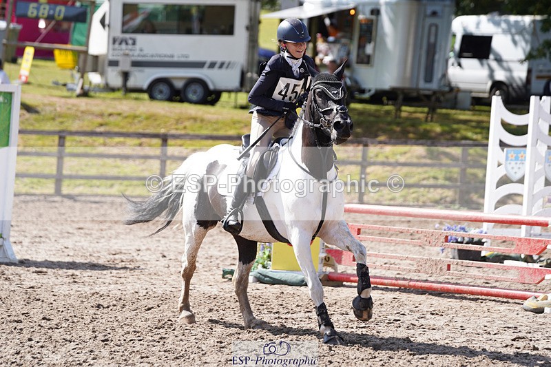 240824X-144906-28494 - 80cm Round 1 14.00 to 15.30