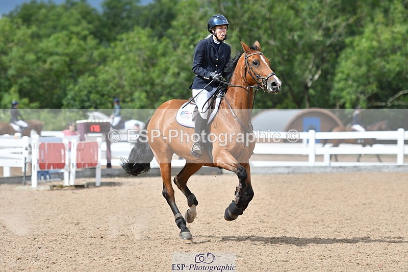 240727A-155006-06376 - Cls 24 1.05m Amateur Qualifier