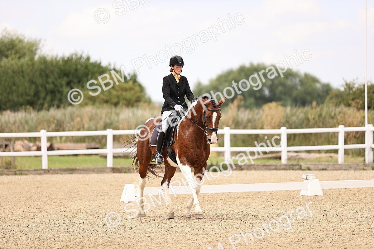 SBM_008744 - Elementary 5 - 12.48-14.08