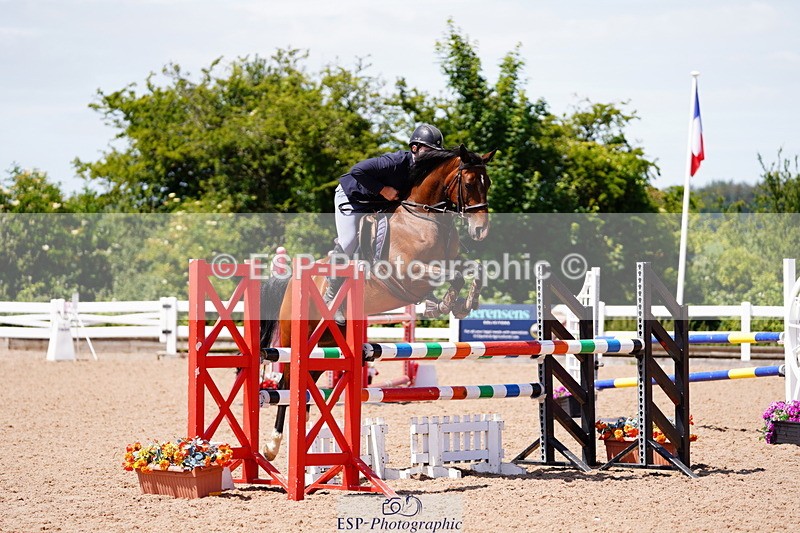 240629A-121154-05233 - Cls 18 Newcomers and 1m Open