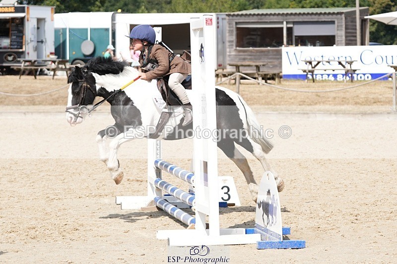 250821A-130051-16109 - WC Round 2 12.00 to 13.00