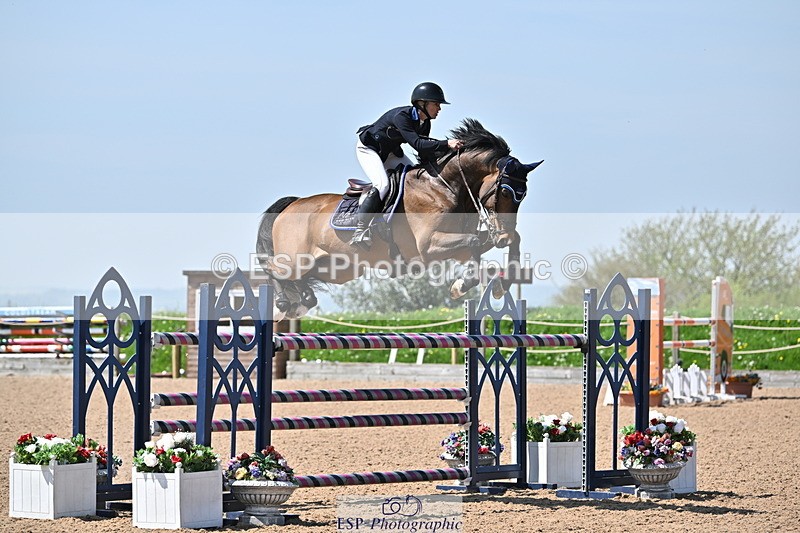 240509A-121236-01687 - Cls 10 National 1.30m Open