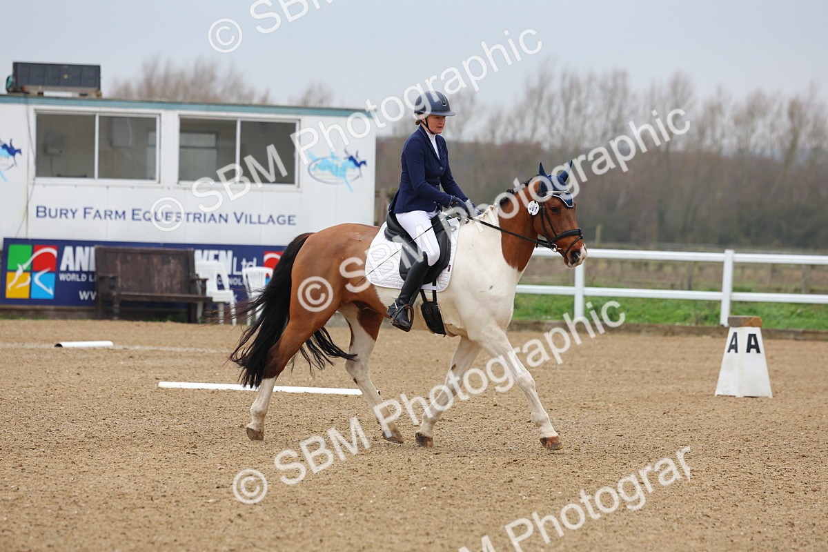 SBM_001198 - Class 8-11 - Novice 2 - Elementary 2
