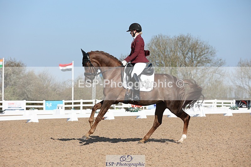 250405-102213-09472 - 066-Charlotte.Dicker-Bovary.JBM