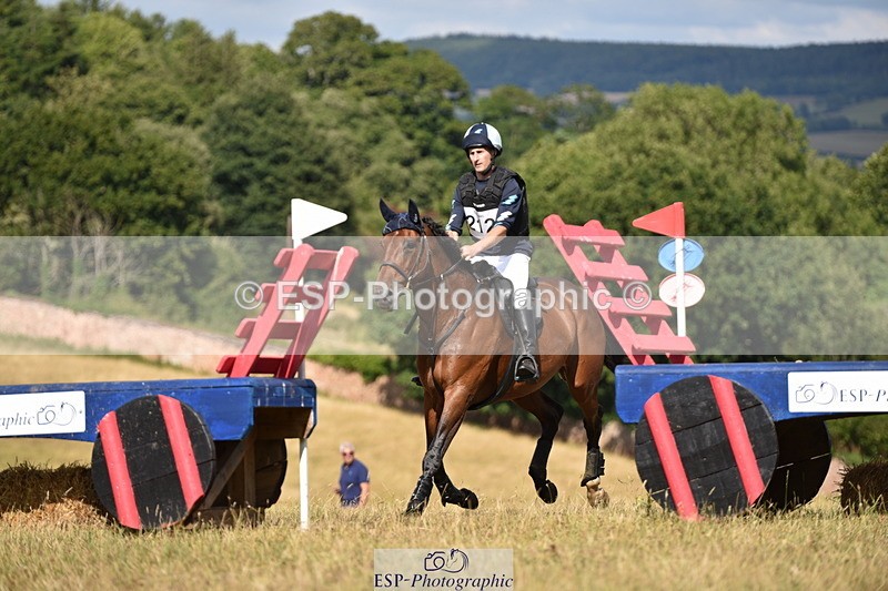 250802A-162522-07727 - E-212-Neil.Roberts-SUMMER.SOLSTICE