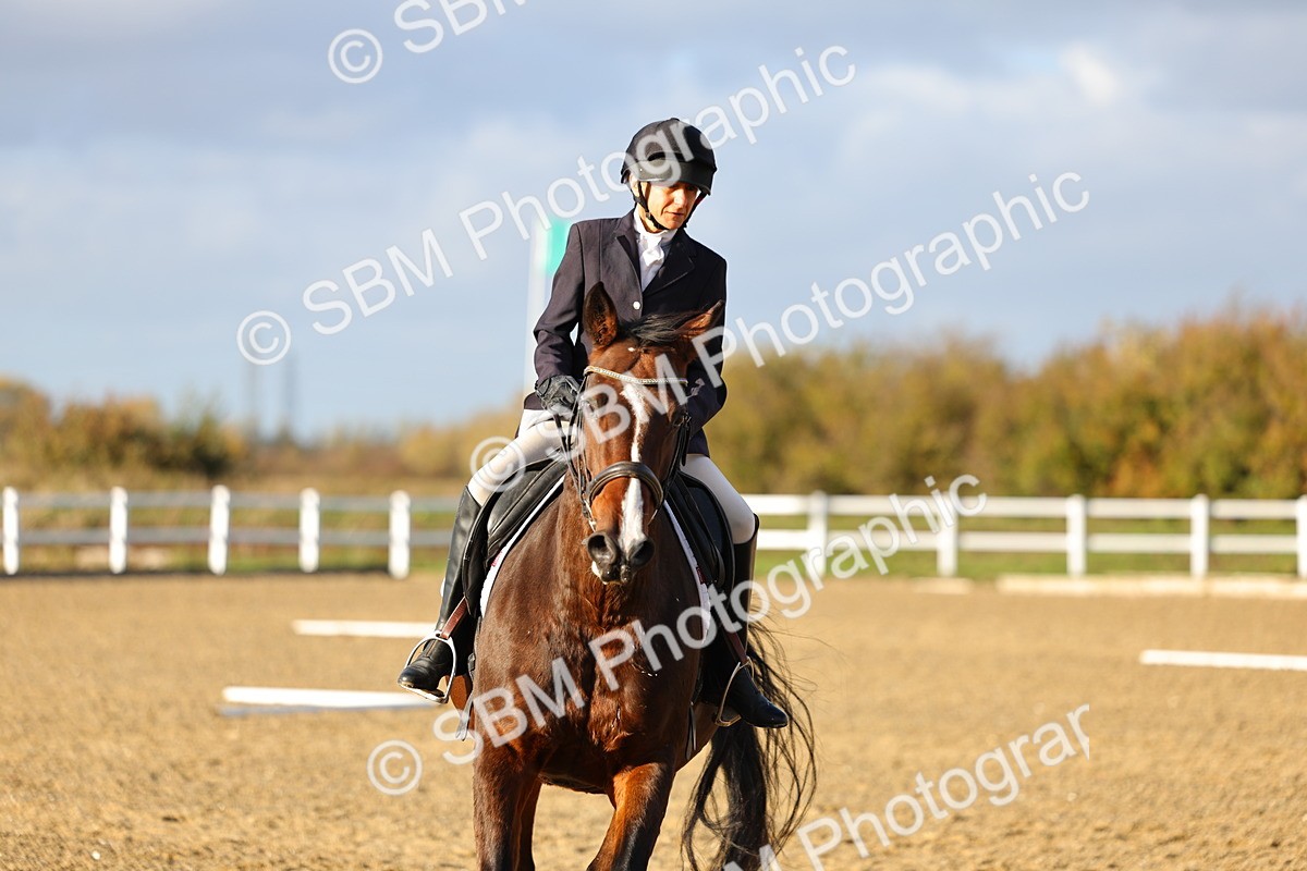 SBM_002715 - Class 8-11 - Novice 1-E1
