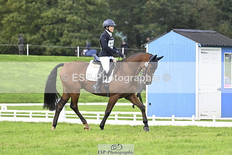 251023A-140659-04241 - D-328-Julia.Knight-Jones