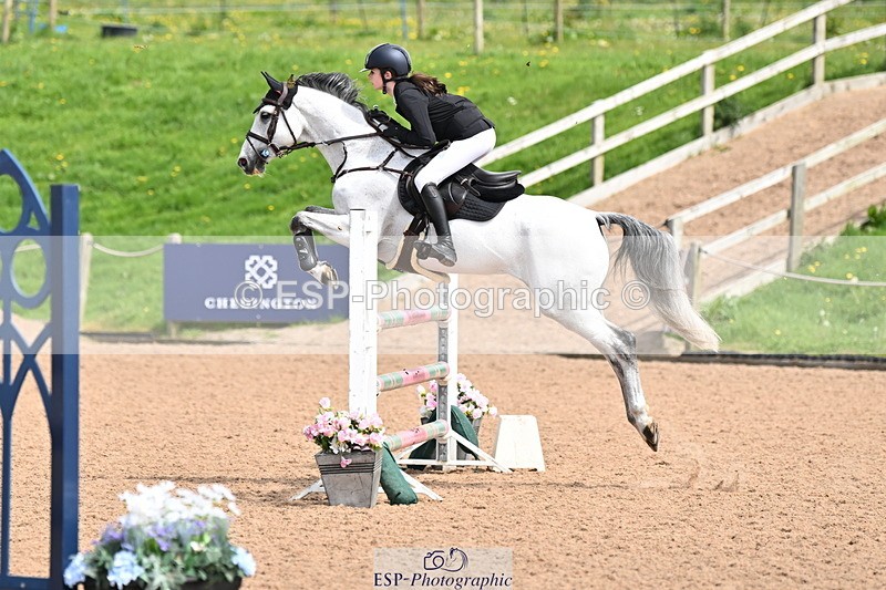 240506A-124515-08791 - Cls 5 Pony Foxhunter & 1.10m Open
