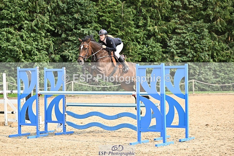 240818-152200-05179 - Cls 12A Snr Foxhunter & 1.20m Open
