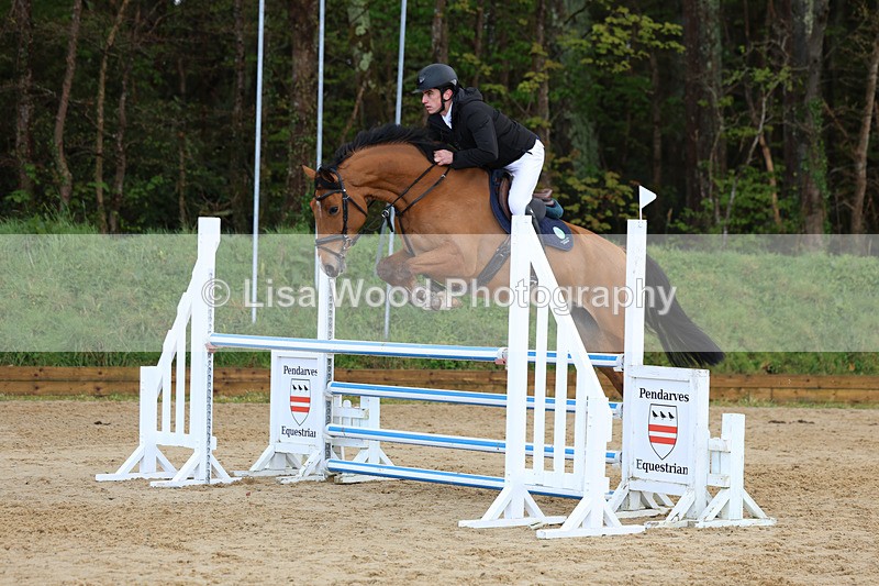 3E7A1468 - Class 6: Senior 1.05m