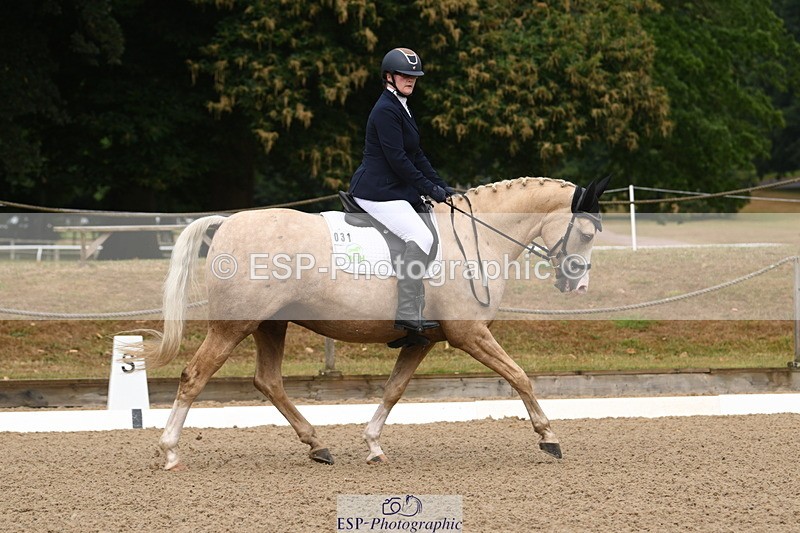 250719A-093308-02953 - 031-Catherine.Boyd-Dante's.Spring