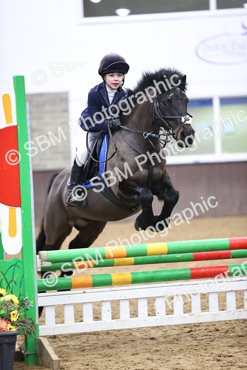 SBM_009409 - Class 1 - Pony Intro 70cm Open