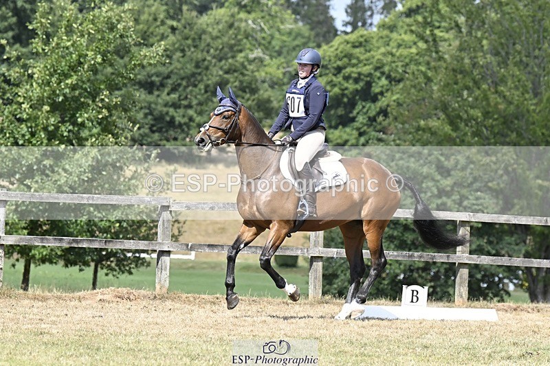 250822A-120026-22523 - DR 11.00 to 12.00