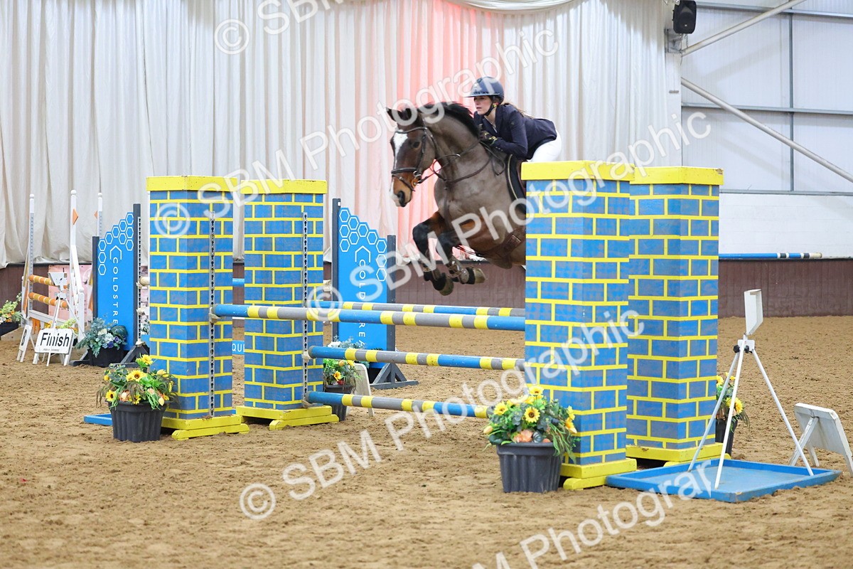 SBM_008392 - Class 21 - Nupafeed Supplements Senior Discovery/ 1m Open - First Round (1.00m)