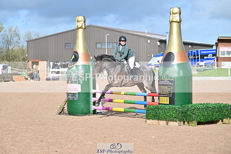 231029A-111228-02920 - 80cm Club and Schools