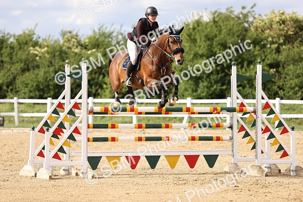 SBM_003820 - Class 13 - Senior Foxhunter - 1.20m