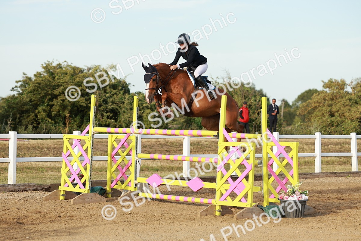 SBM_009039 - Class 6 - National 1.30m 1.40m Open Handicap