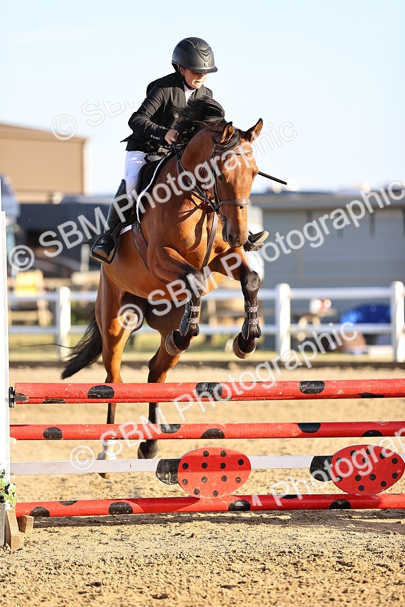 SBM_012529 - Class 12 - Senior British Novice - 90cm Open