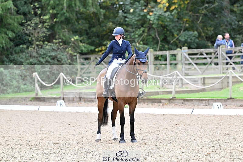 251022A-153510-00595 - B-101-Jemima.Stratton