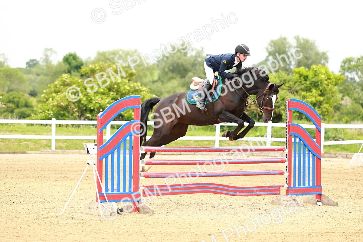 SBM_000937 - Class 4 - Senior Newcomers - 1.10m