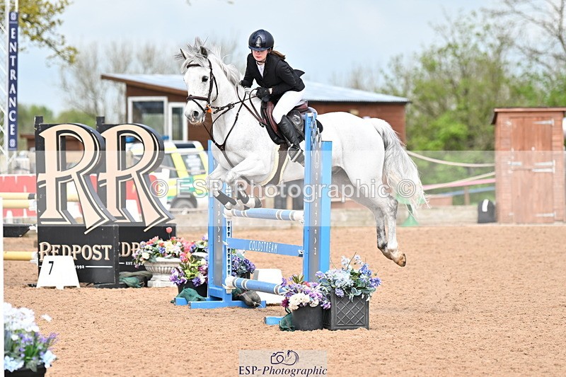 240506A-114608-08601 - Cls 4 Blue Chip Pony Newcomers & 1m Open