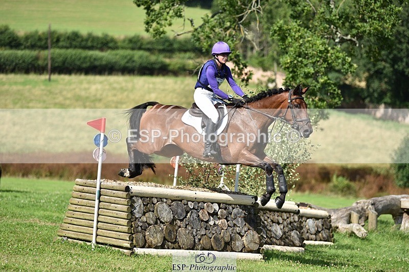 240803-161122-09201 - 262-Taggy_Forester-Bennett-THE_MUSIC_MAKER