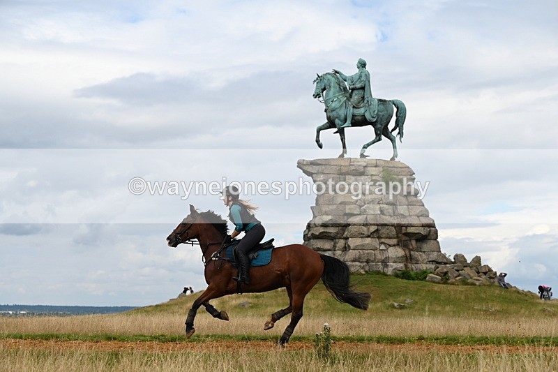 DSC_7706 - Time at Statue 13:16 to 13:52