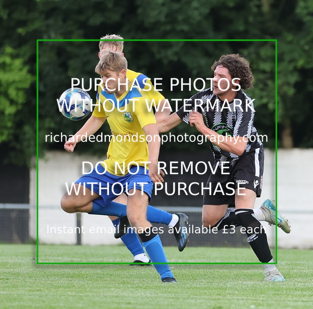 533A5702 - Kendal Town vs Kendal United
