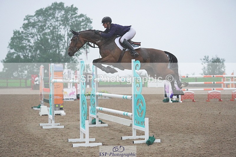 231017A-104034-06506 - Cls 26 Chard Equ Grand Prix