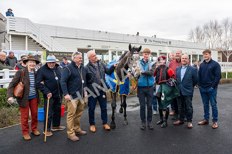 090425-Race 3-Stellarmasterpiece-0511 - Race 3