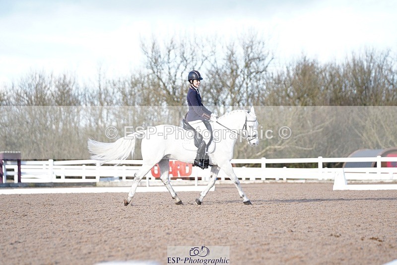 241214-145442-02055 - 111-Anya.Hitt-Cnoc.an.Noinin.Clover