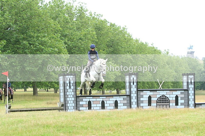 IMF_1488 - Time at Castle Jump 09:18 to 10:15