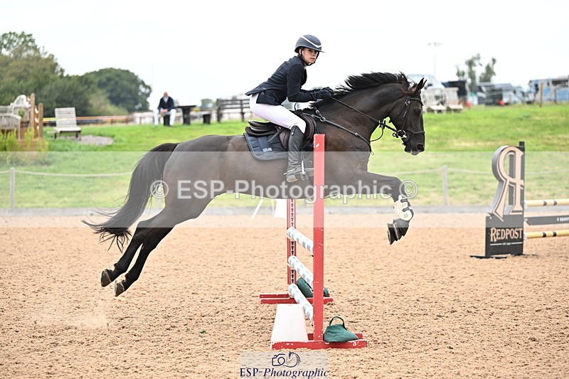 240828A-103103-00111 - Cls 1 Snr British Novice and 90cm Open