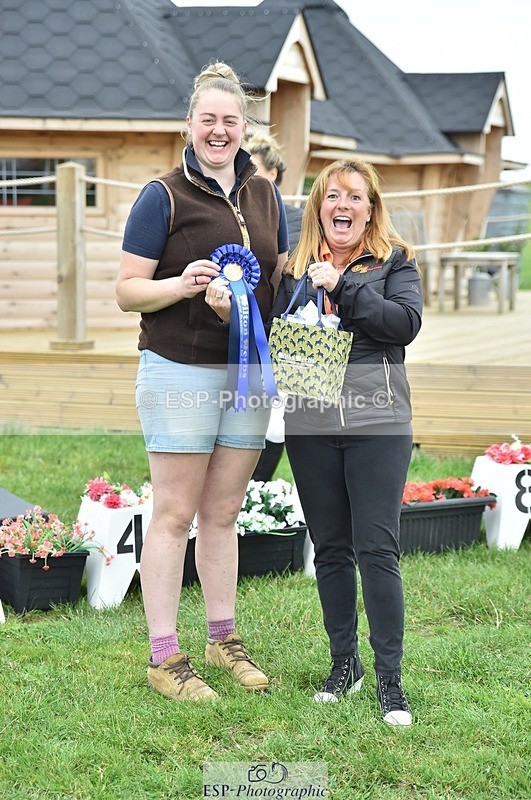 240831A-163034-05196 - 80 Presentations