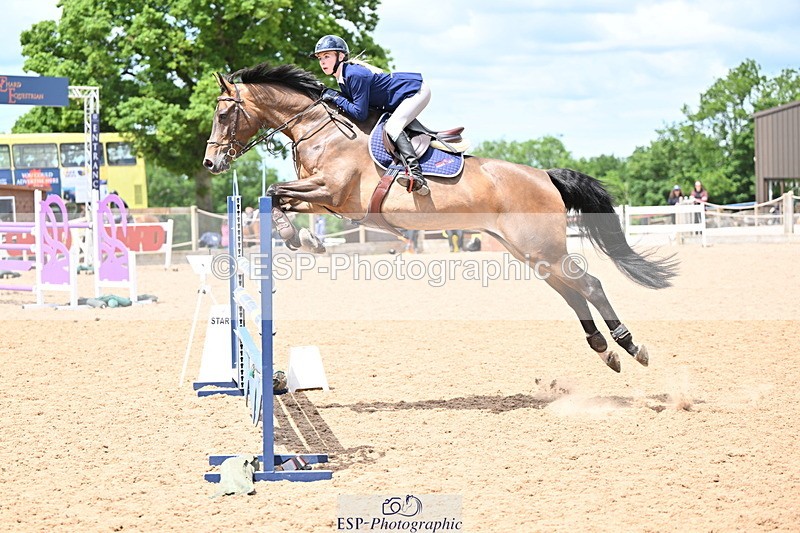 240608A-131514-02509 - Cls 4 Snr Newcomers and 1.10m Open