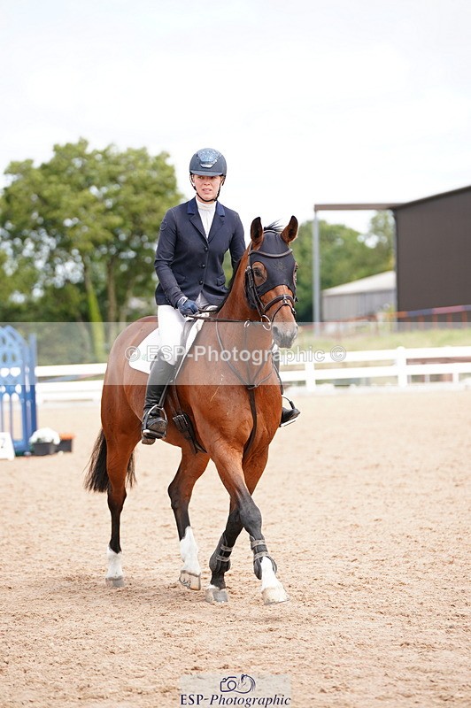 240804A-122628-10824 - Cls 51 1.05m Amateur Qualifier