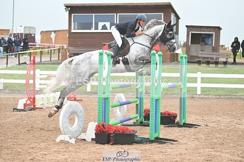 240720A-115402-14619 - Cls 11, 1 Star Bronze Tour 1.15m