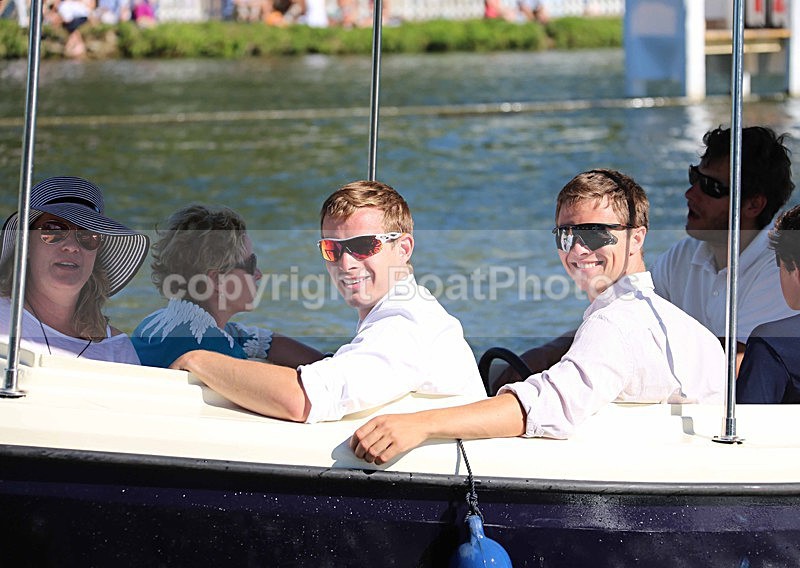 140703 SACRE BLEU WT7A1010 - HENLEY ROYAL REGATTA - THURSDAY 3RD July 2014