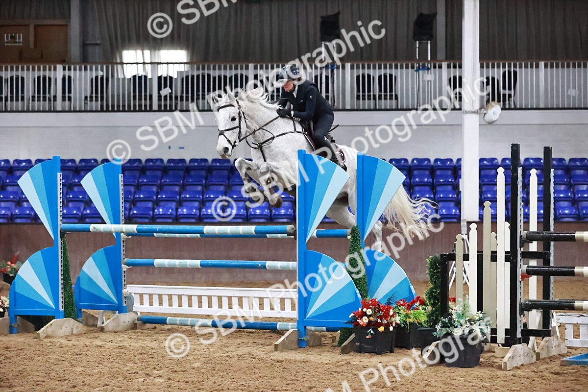 SBM_001697 - Class 5 - Senior Foxhunter 1.20m