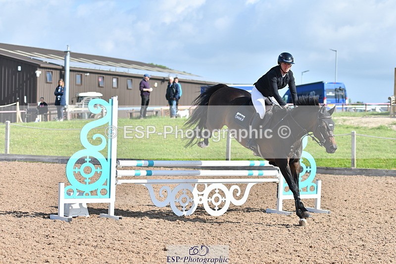 240609A-085953-03188 - Cls 15 Snr British Novice and 90cm Open